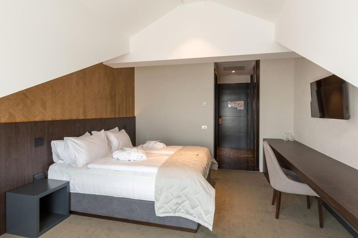 Hotel Crni Vrh Divčibare Szoba fotó